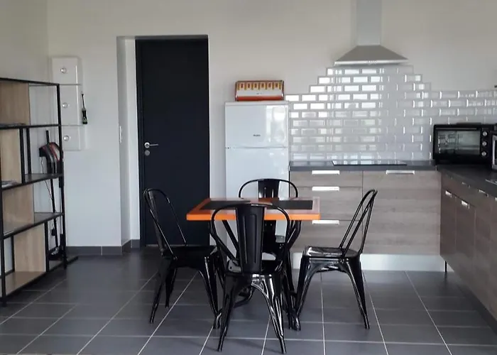 Le Fief De Belmont Hotel *